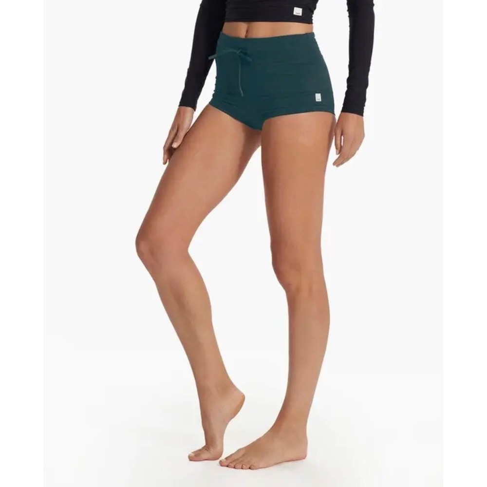 Vuori Dune Swim Shorts Green Beach Tropical Beryl M